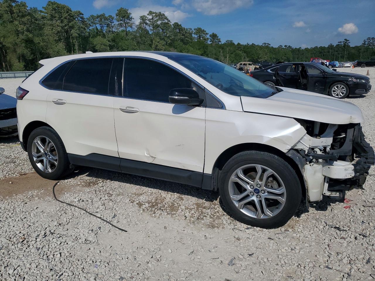 Ford Edge Titanium