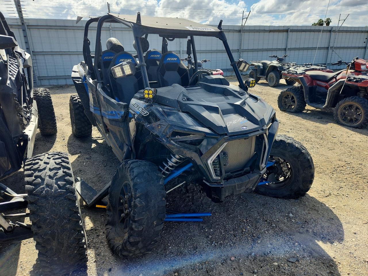 Salvage Polaris Rzr Xp1000 Image