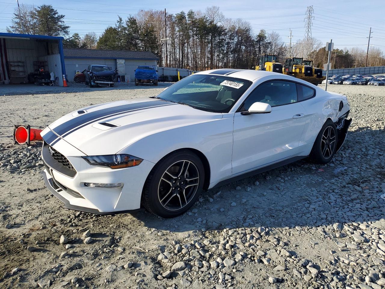 Salvage Ford Mustang Image