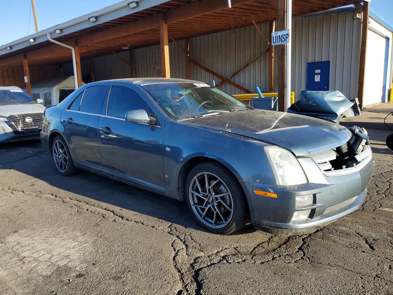 Cadillac STS