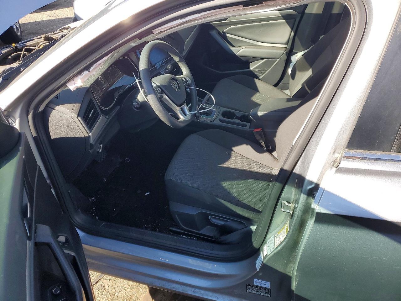 Volkswagen Jetta S