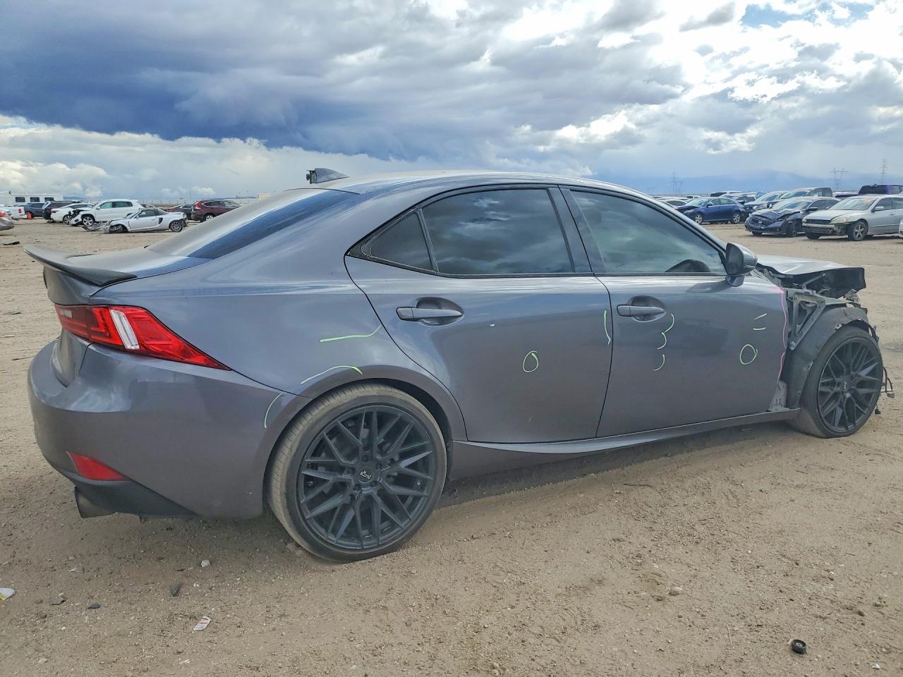 Lexus Is Base