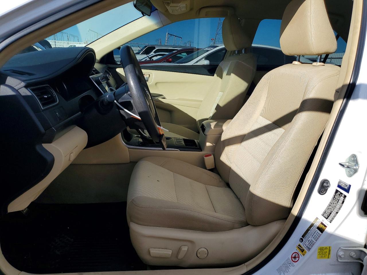 Toyota Camry Le