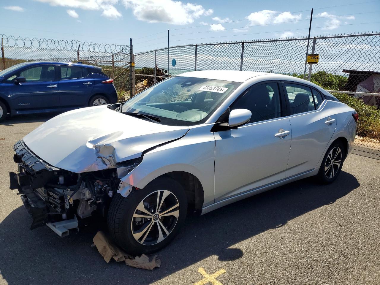Salvage Nissan Sentra Image