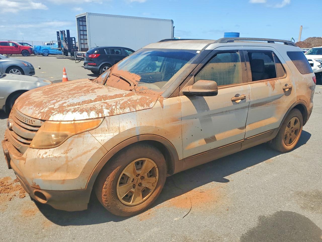 Salvage Ford Explorer Image