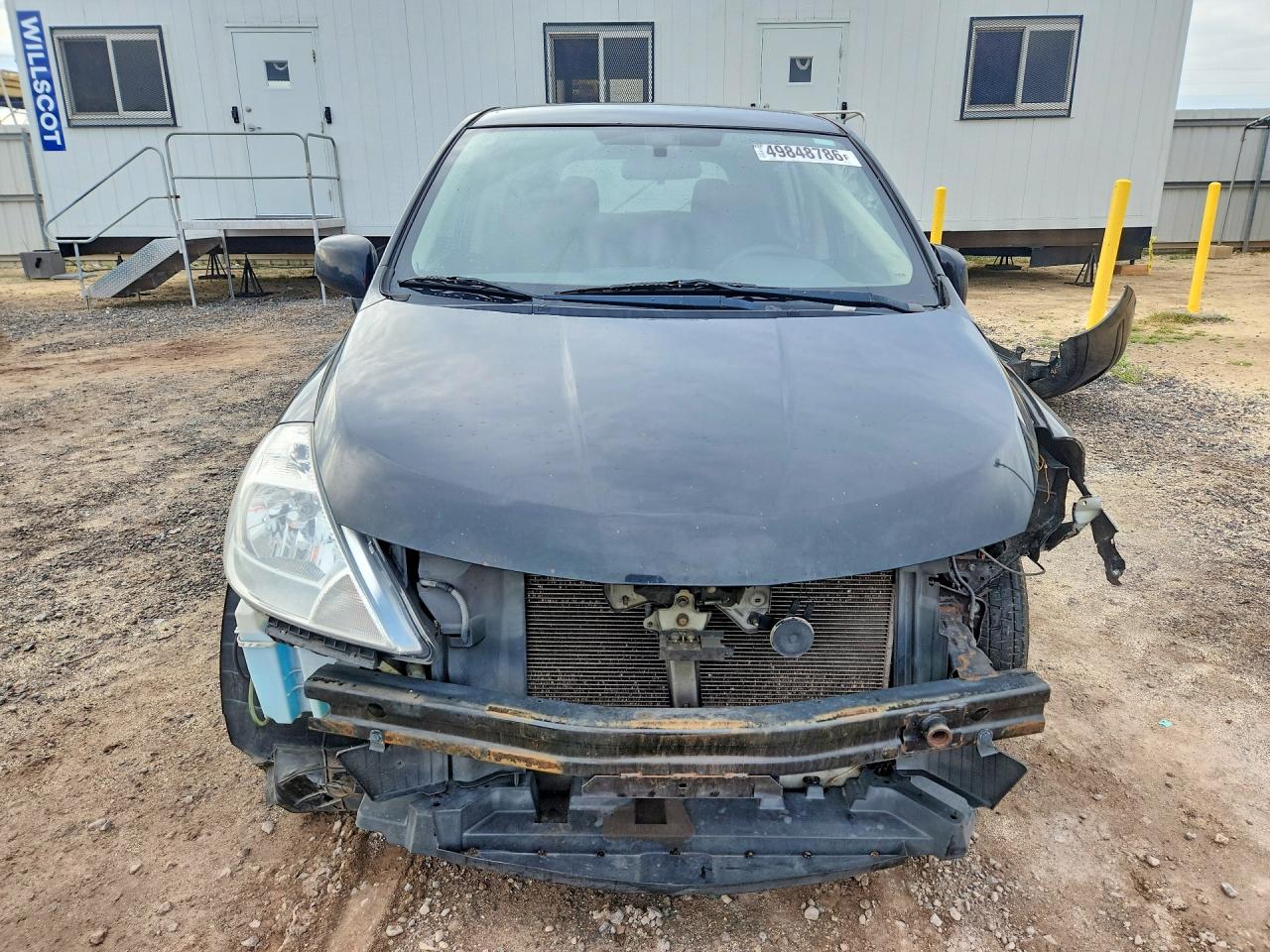 Nissan Versa 1.8 S