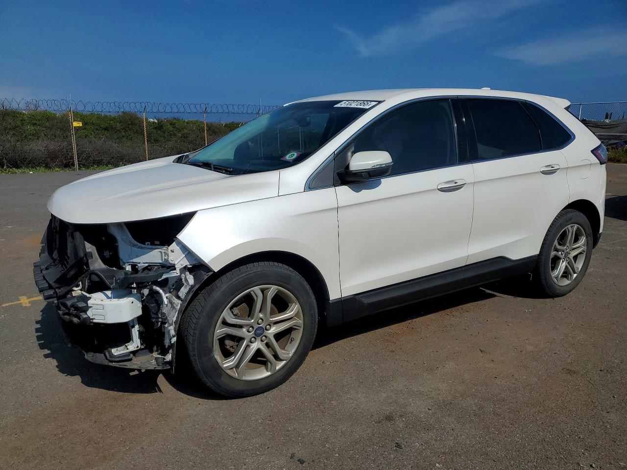 Salvage Ford Edge Image