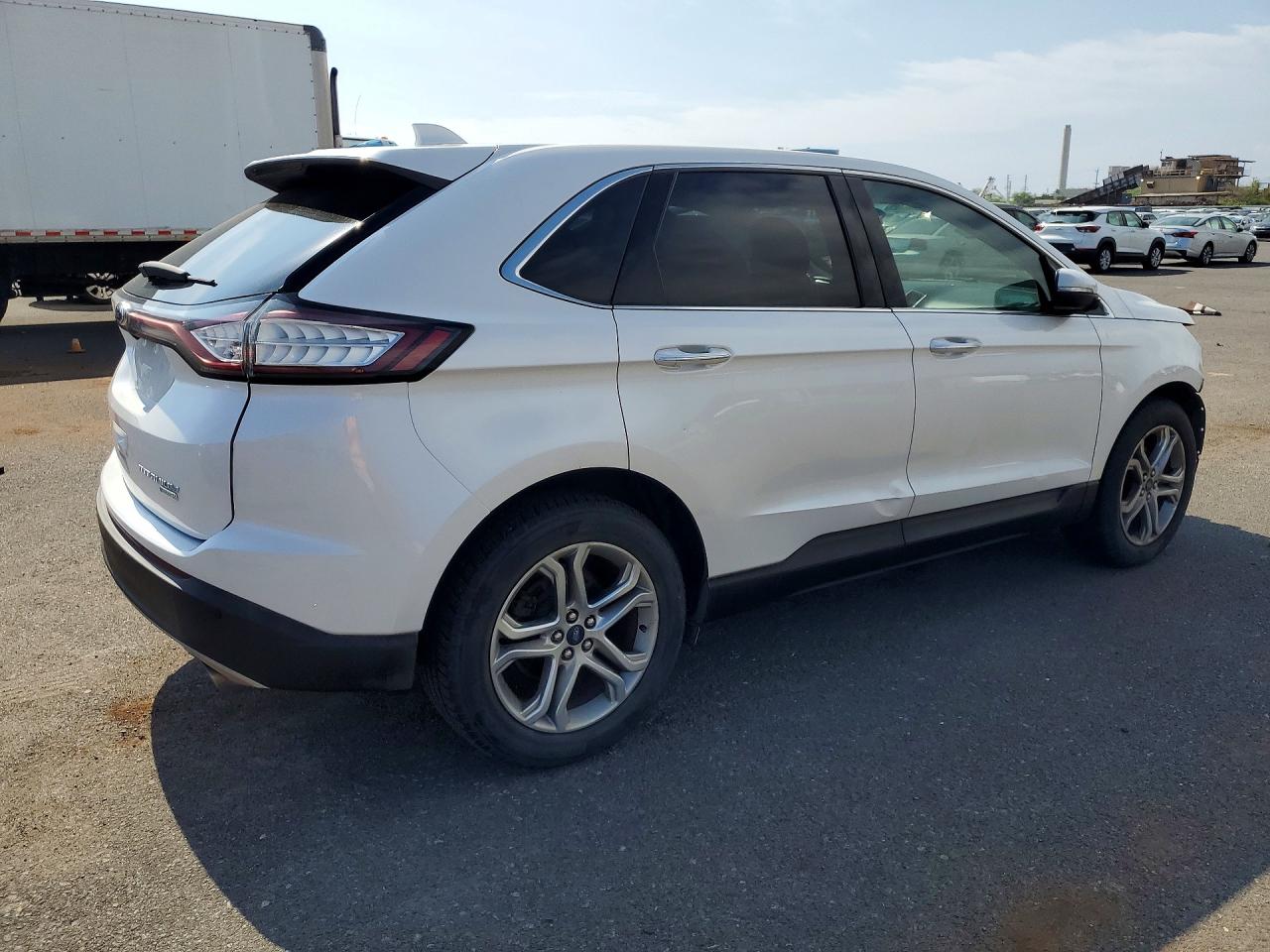 Ford Edge Titanium