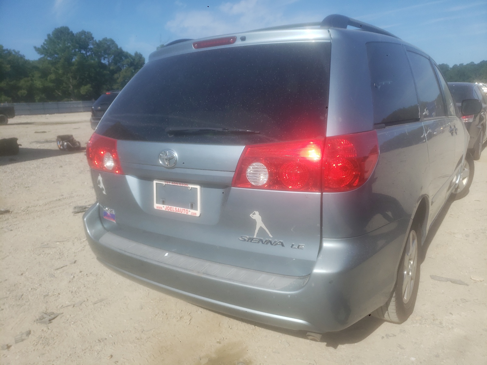 Toyota Sienna Ce
