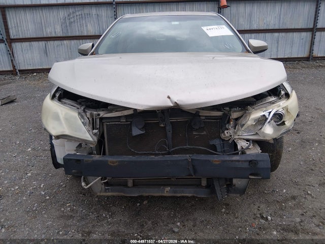 Toyota Camry Le