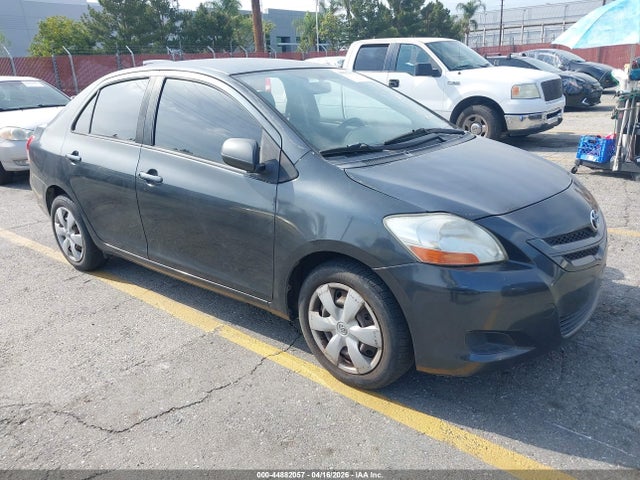 Salvage Toyota Yaris Image