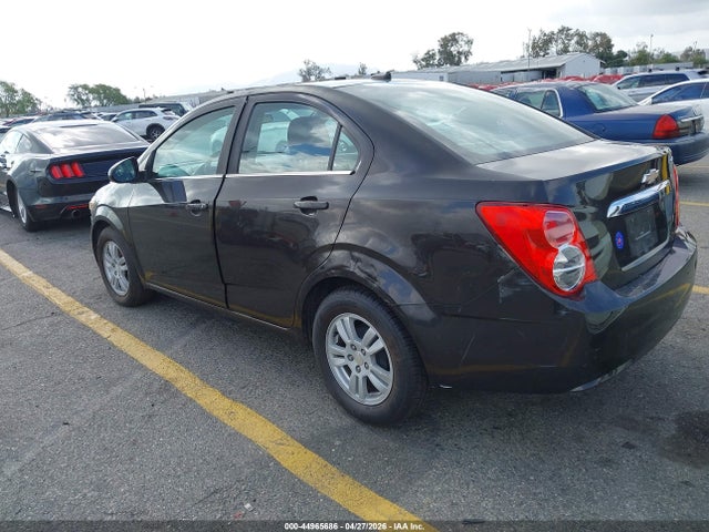 Chevrolet Sonic Lt Auto