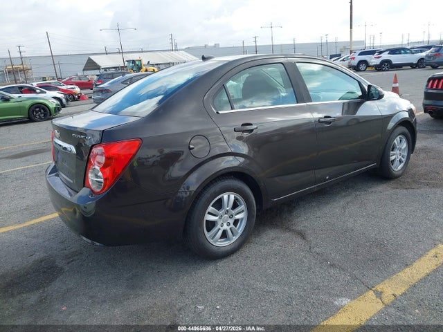Chevrolet Sonic Lt Auto