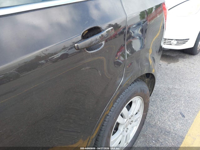 Chevrolet Sonic Lt Auto