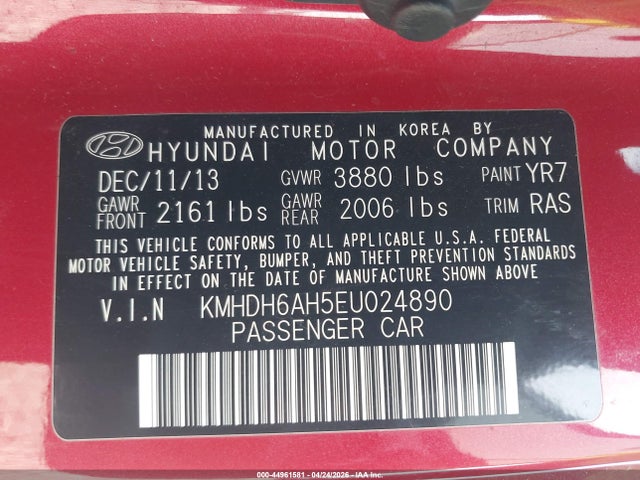 Hyundai ELANTRA