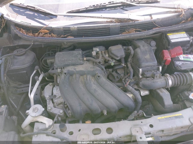 Nissan Versa 1.6 S