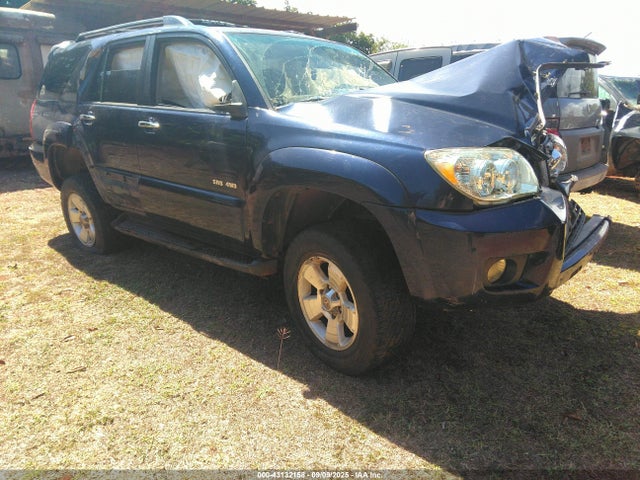 Salvage Toyota 4Runner Image