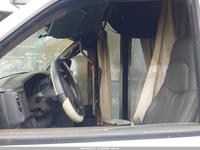 Chevrolet Express Work Van