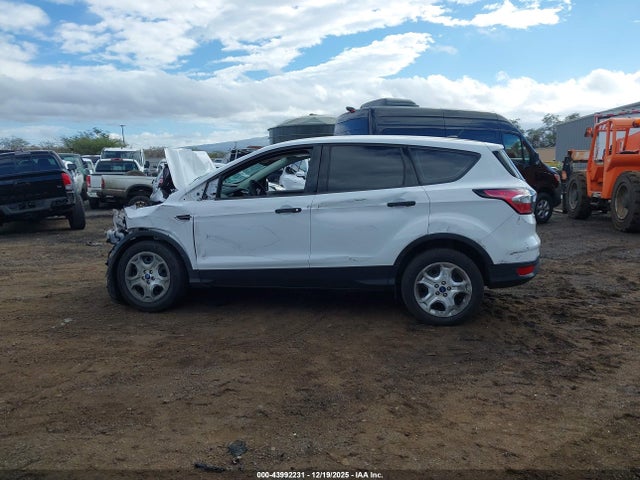 Ford Escape S