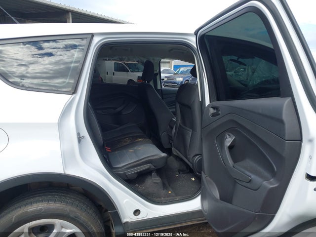 Ford Escape S