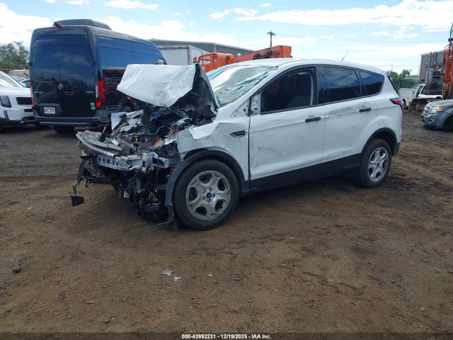 Ford Escape S