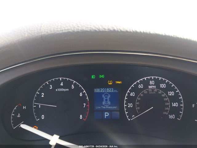 Hyundai Genesis 4.6