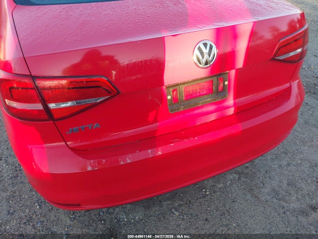Volkswagen Jetta 2.0l S