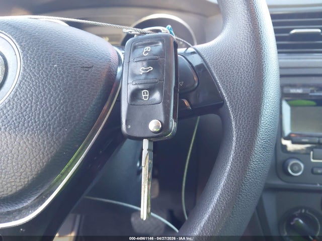 Volkswagen Jetta 2.0l S