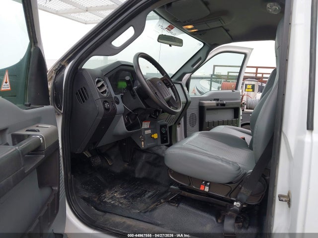 Ford F-750 Diesel