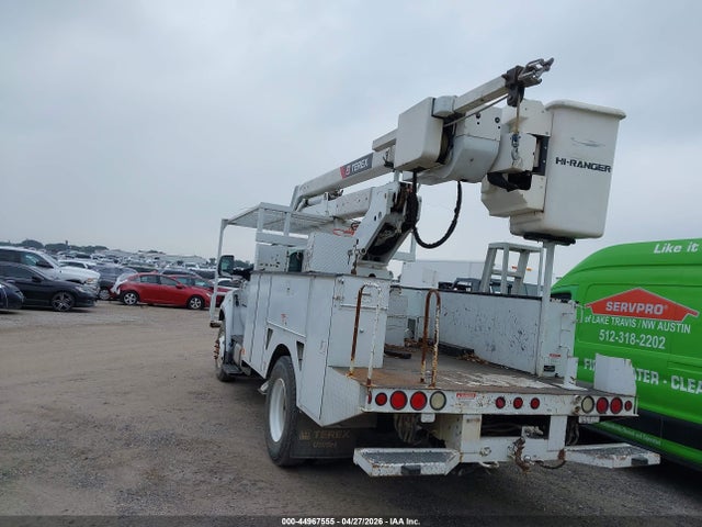 Ford F-750 Diesel