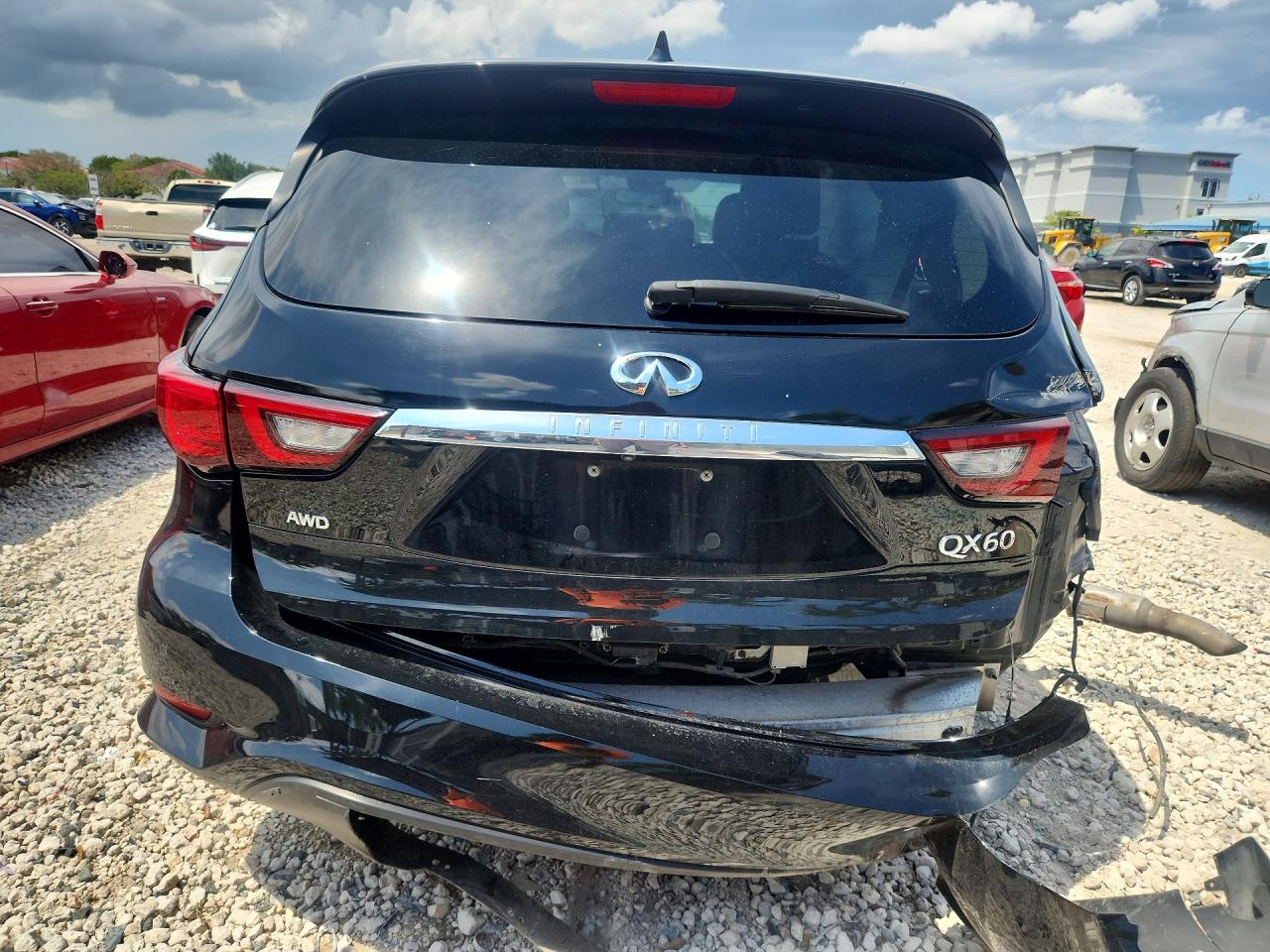 INFINITI Qx Pure