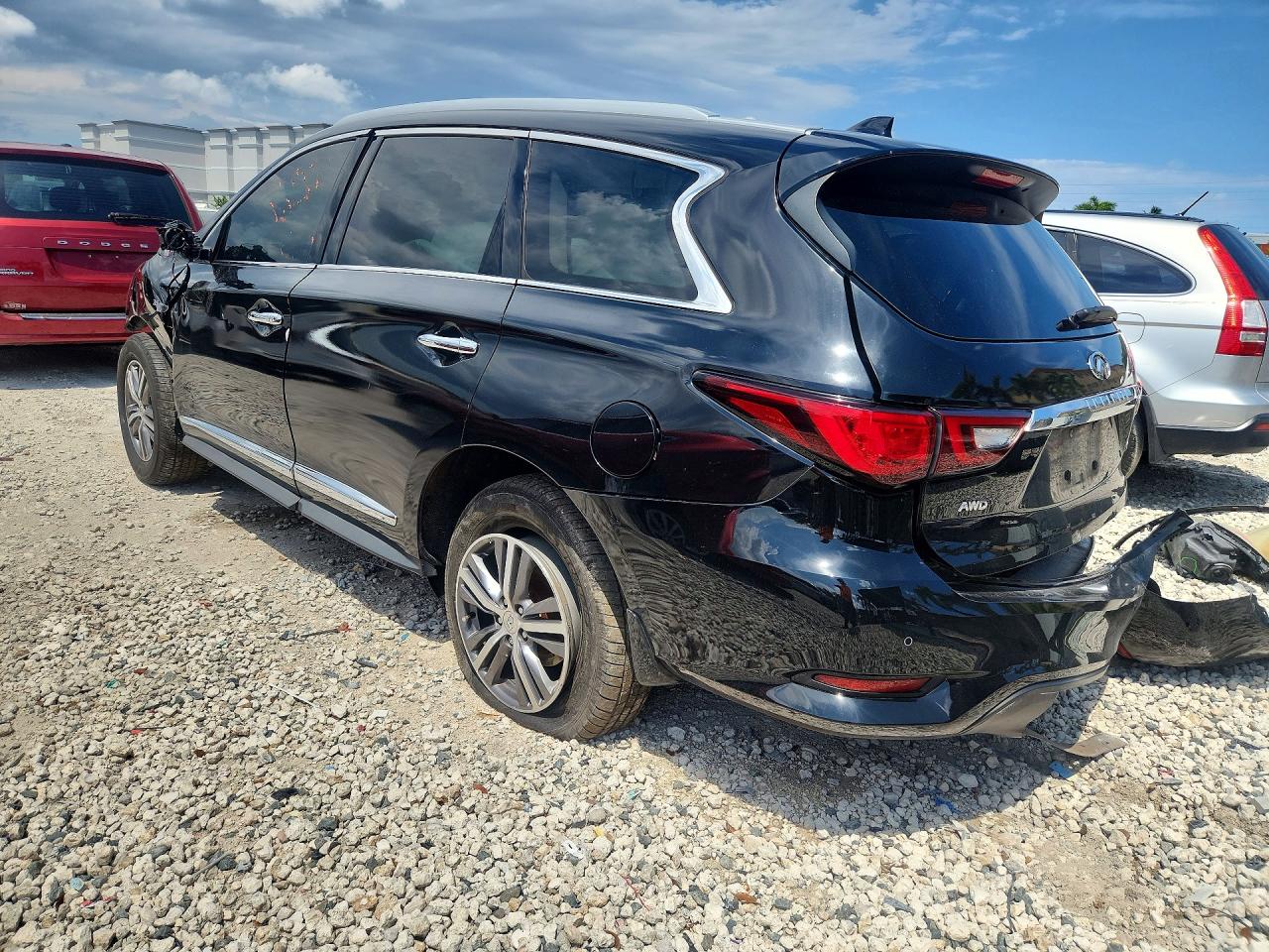 INFINITI Qx Pure