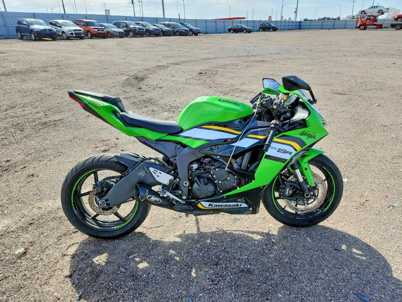 Salvage Kawasaki Ninja 600 Image