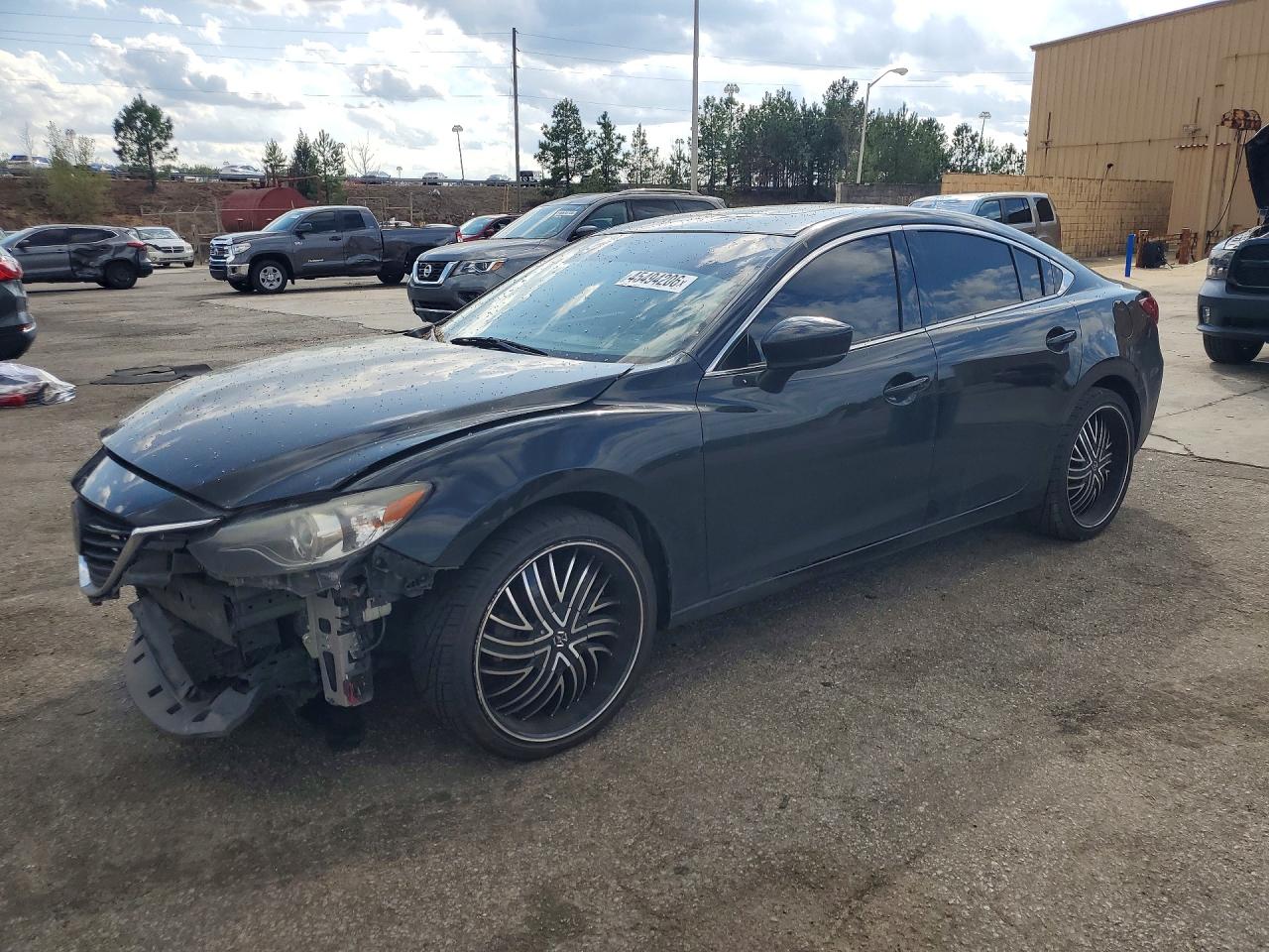 Salvage Mazda 6 Image