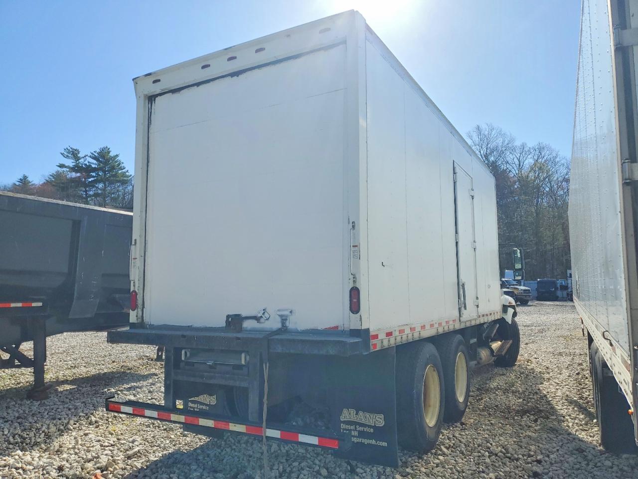 International 4400