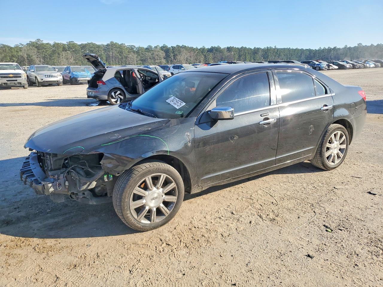 Salvage Lincoln MKZ Image