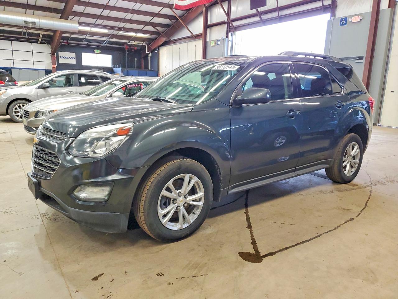 Salvage Chevrolet Equinox Image
