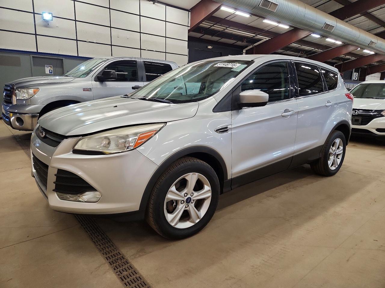Salvage Ford Escape Image