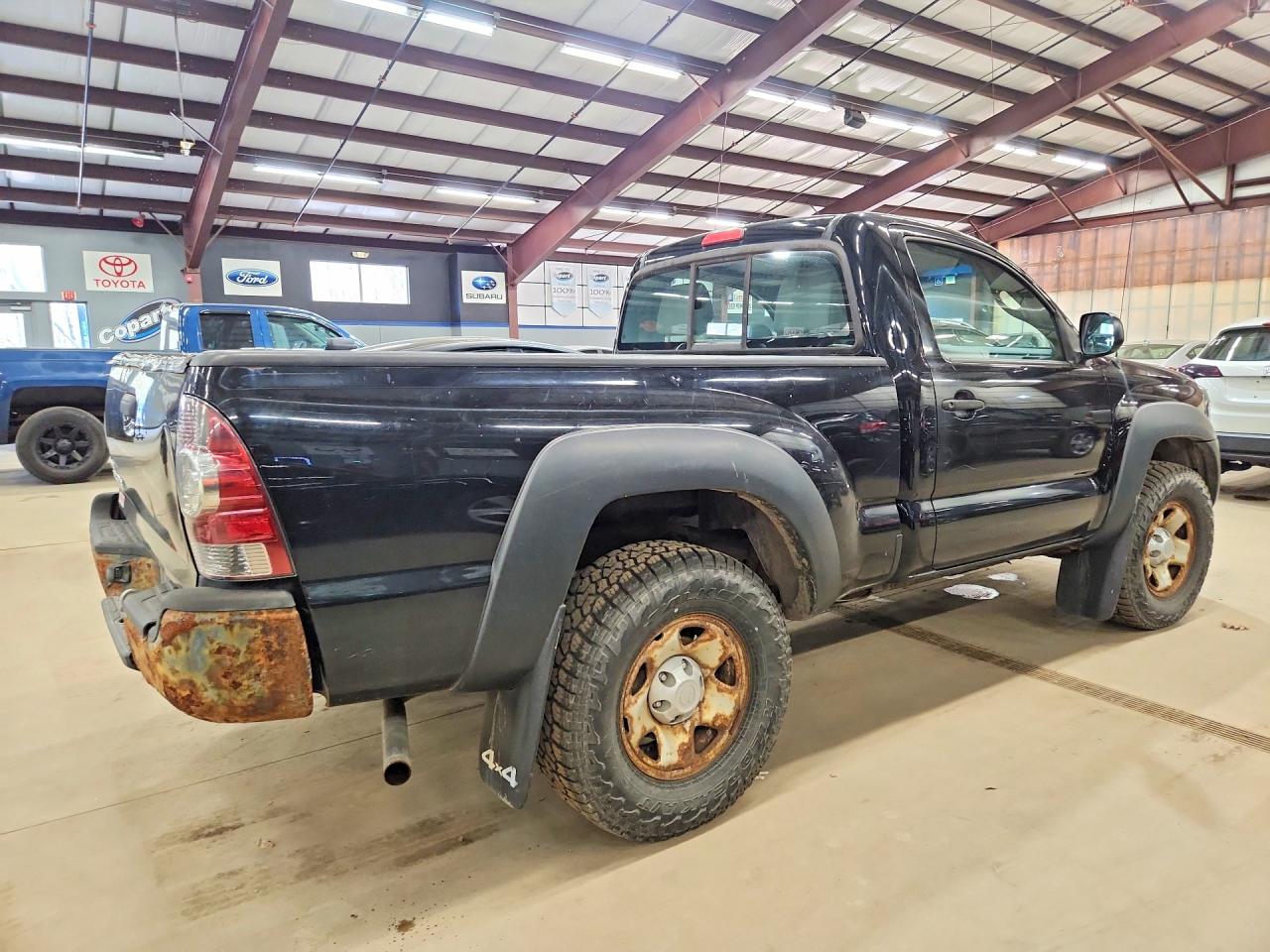 Toyota Tacoma Base