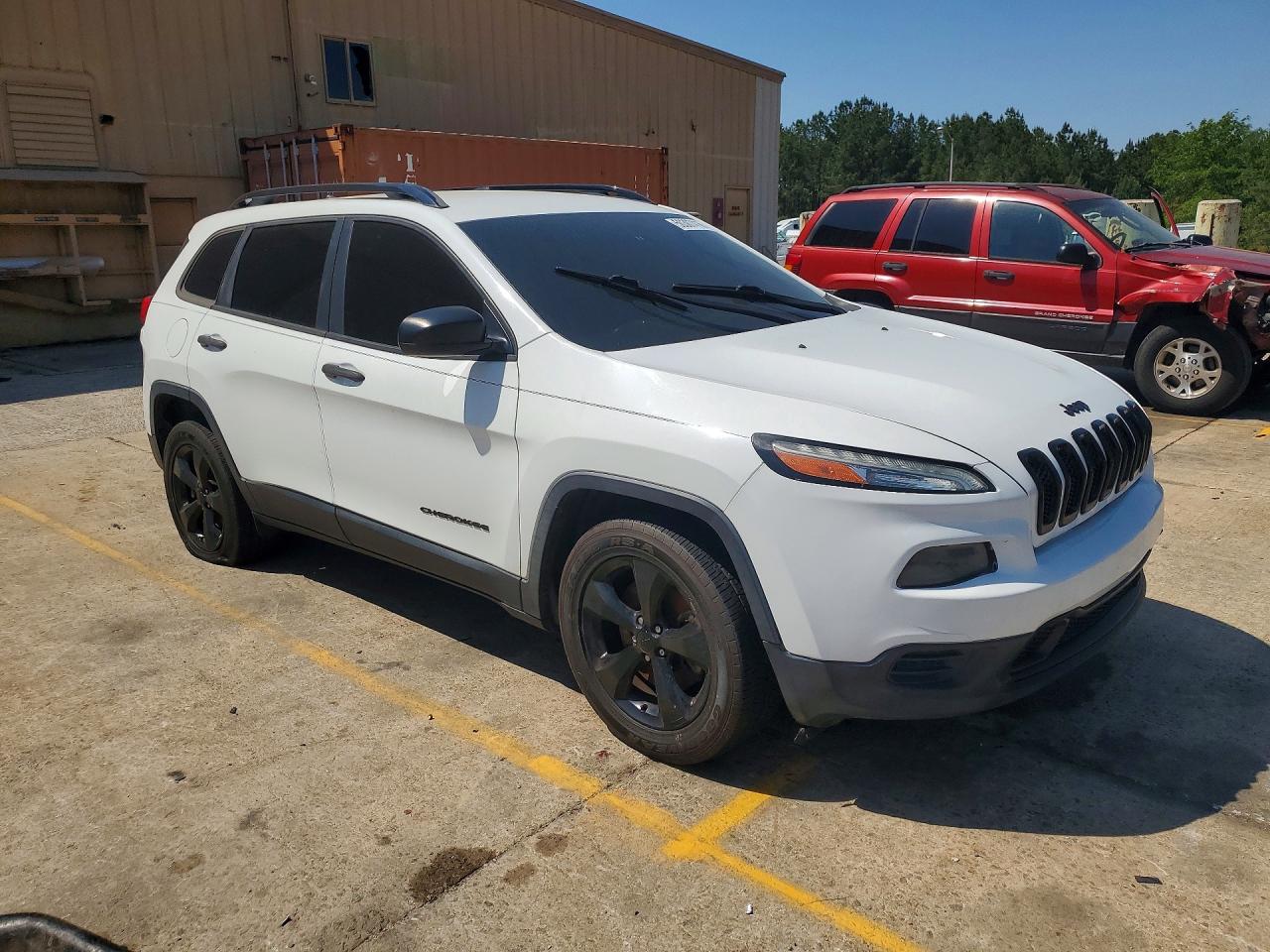 Jeep Cherokee Sport