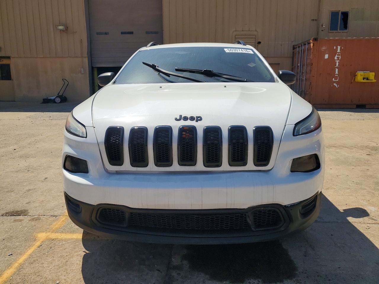 Jeep Cherokee Sport