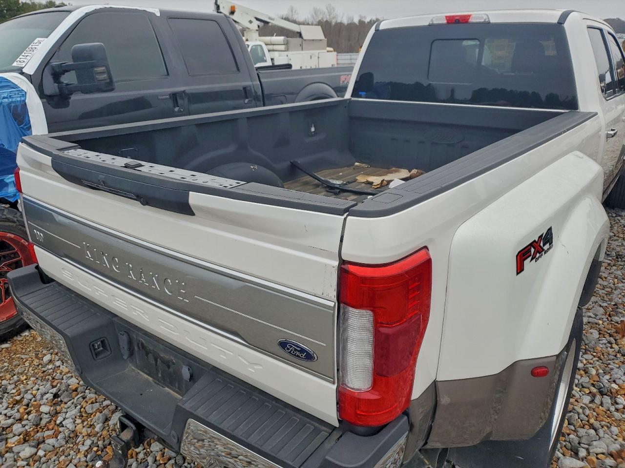 Ford F-450 Super Duty