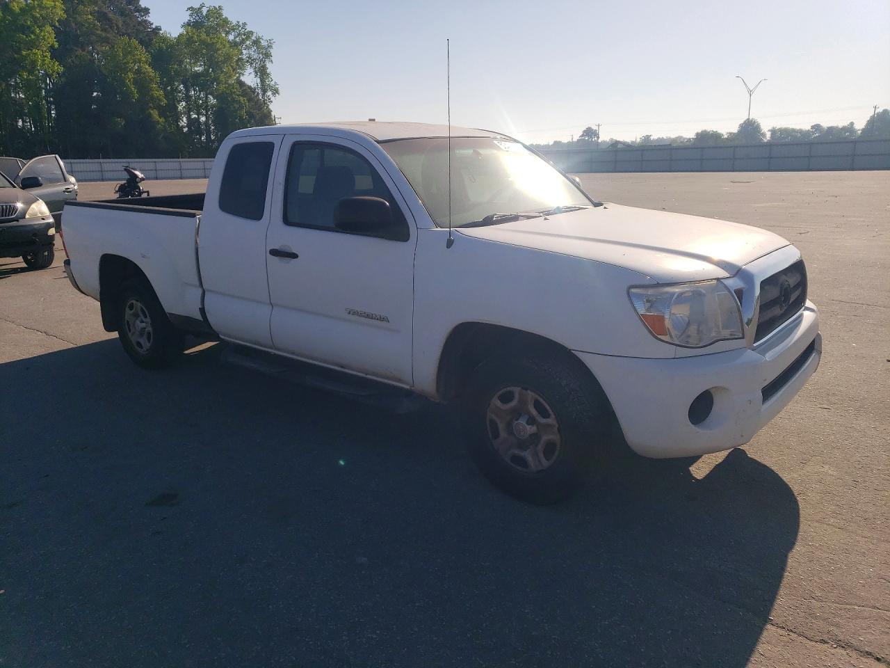 Toyota Tacoma Base