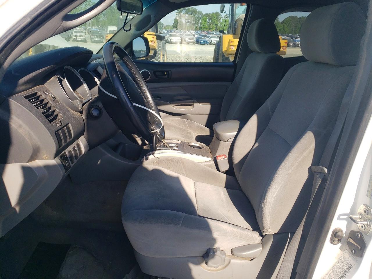 Toyota Tacoma Base