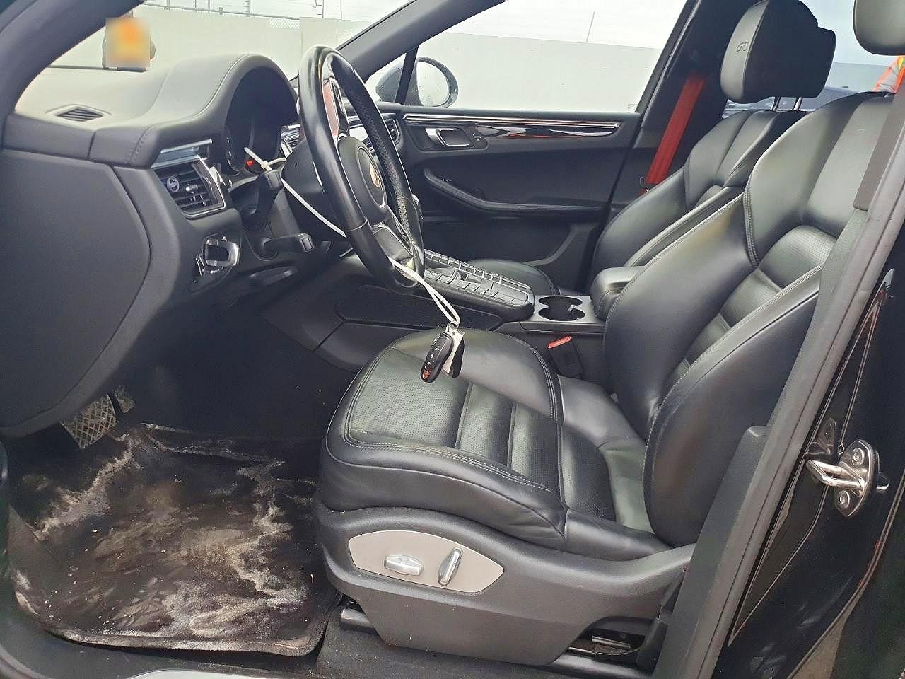 Porsche Macan Gts