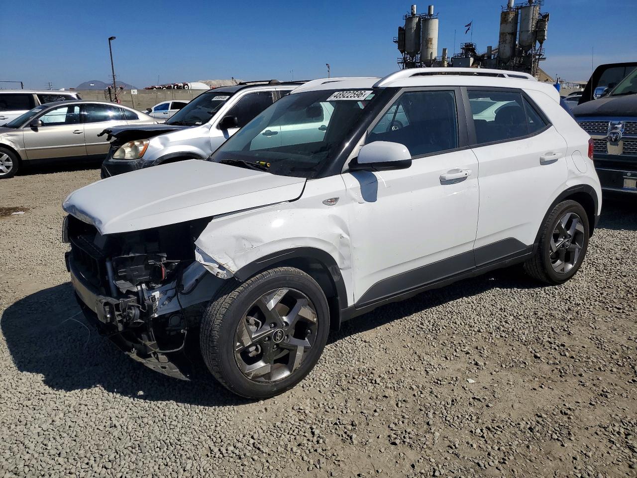 Salvage Hyundai VENUE Image