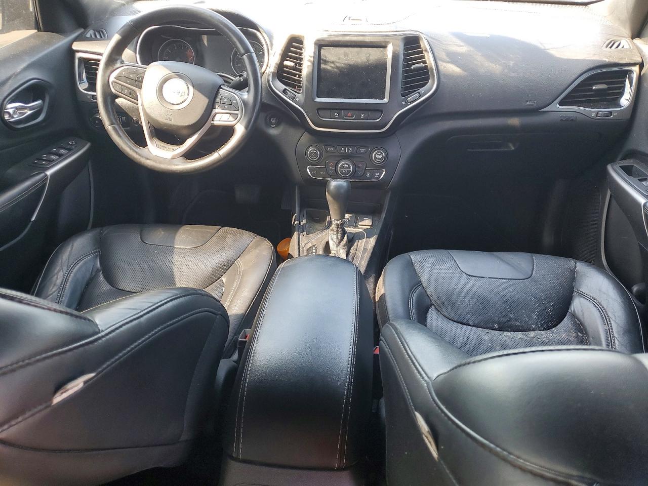 Jeep Grand Cherokee Latitude Lux