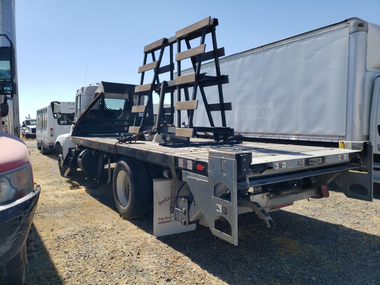 Kenworth T370