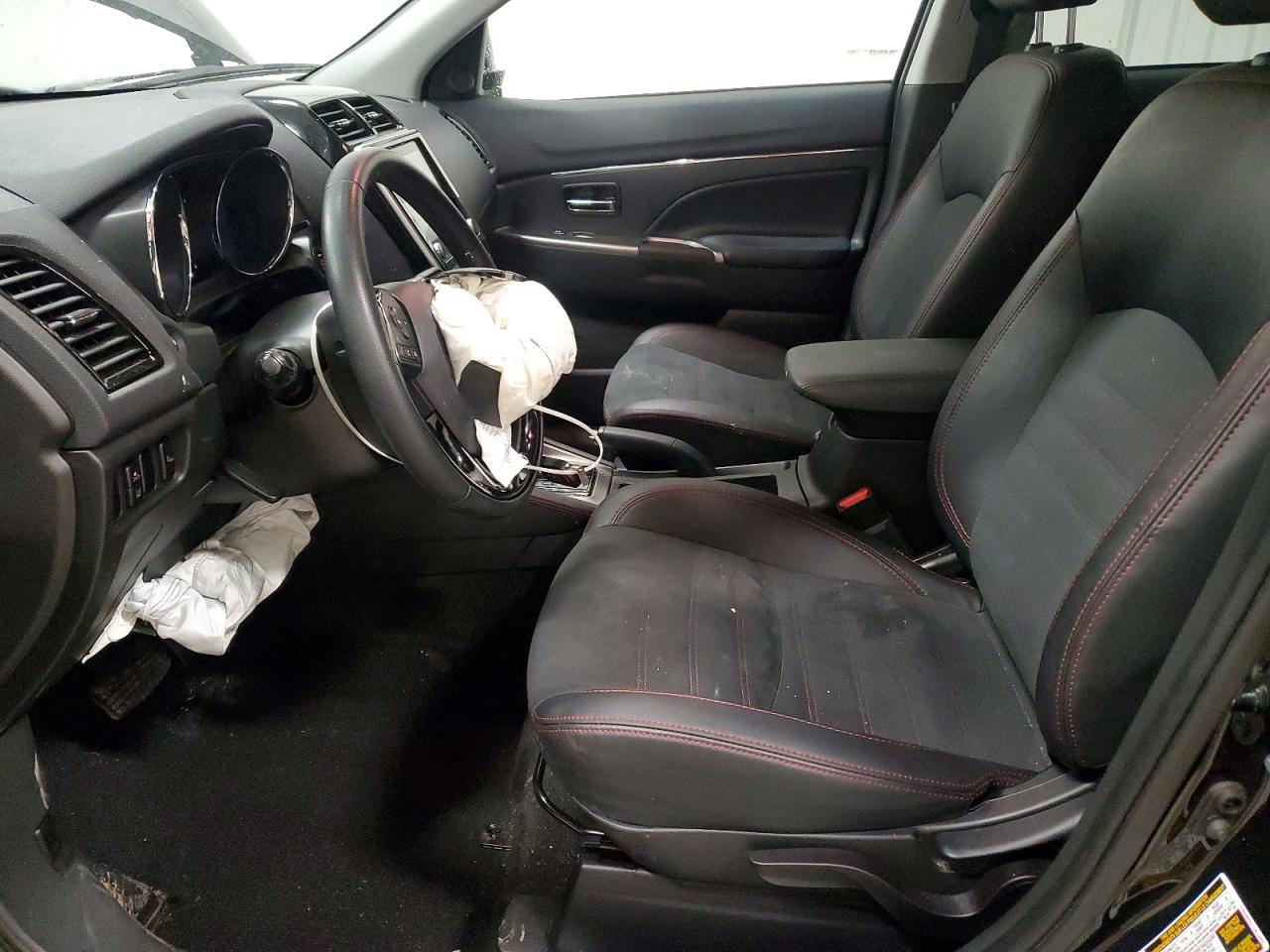 Mitsubishi Outlander S
