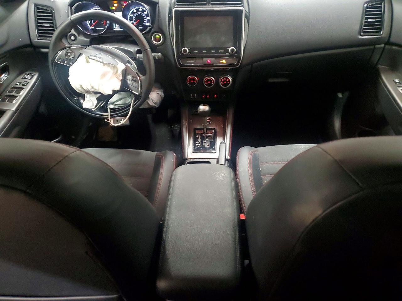 Mitsubishi Outlander S